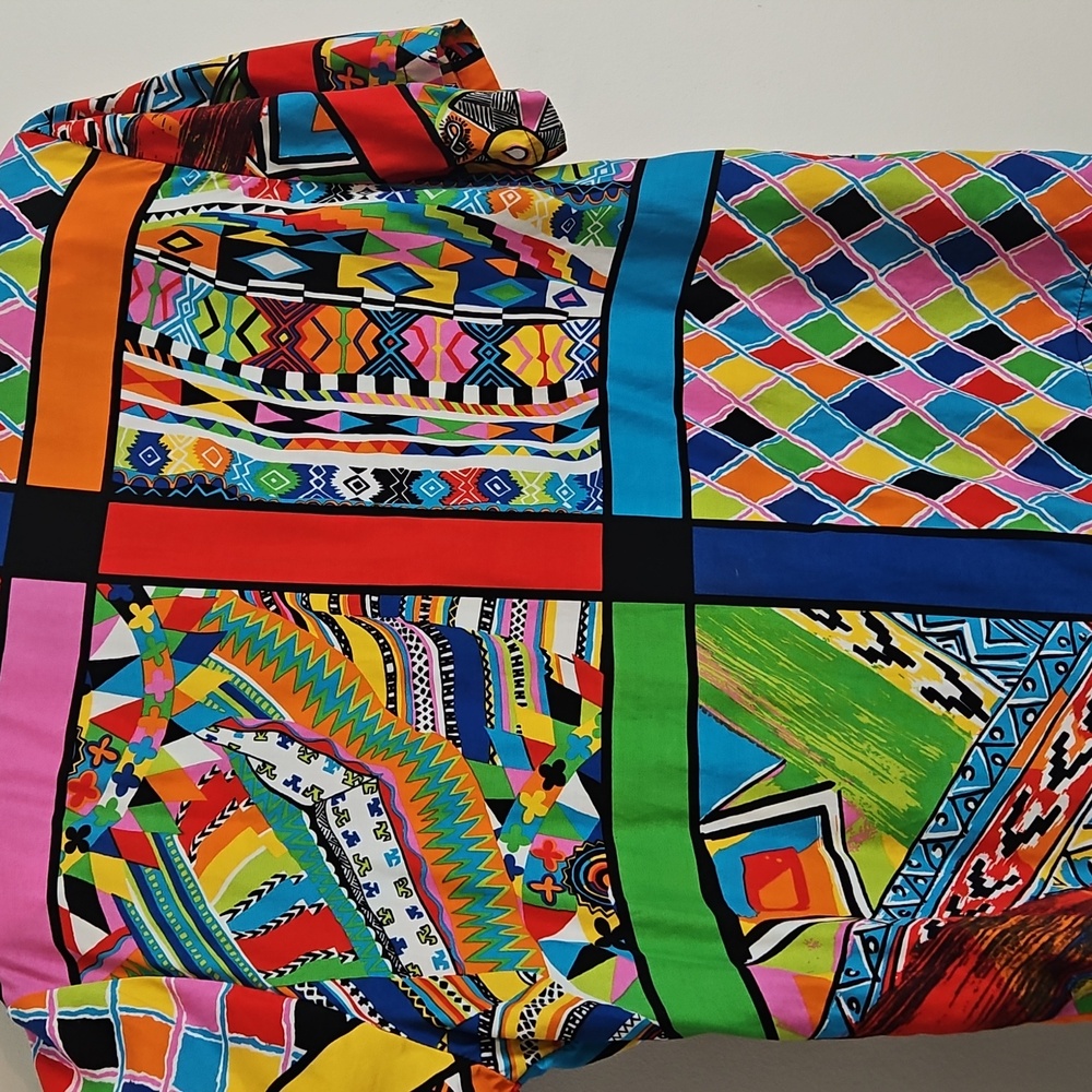 Colorful Geometric Shirt - Picture 7 of 8